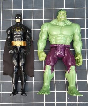 Postavy - Hulk, Batman
