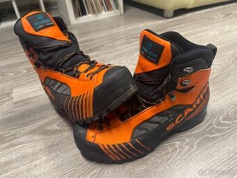 Scarpa Ribelle Lite