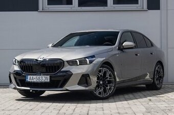 BMW Rad 5 520d mHEV xDrive A/T - AJ NA SPLÁTKY