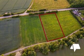 Pozemky na rekreačnú chatu na priehrade Veľké Vozokany - 3 P