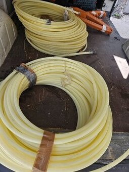 Predam zbytok podlahovky