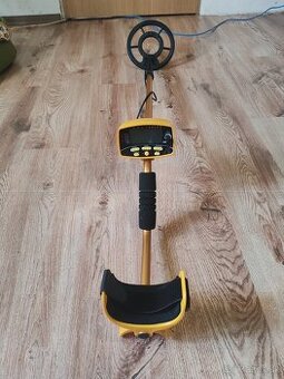 Predám detektor kovov