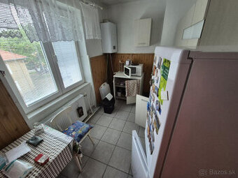 EXKLUZÍVNE IBA U NÁS Na predaj tehlový 3 izbový byt 70