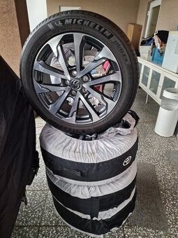 5x114,3 R18 orig. TOYOTA Corolla Cross, RAV4 letné nepoškod.