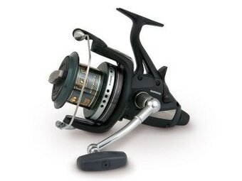 Predam 2 navijaky Shimano XT-A Medium baitrunner