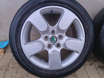 Predam originál al disky Škoda oktavia scaut