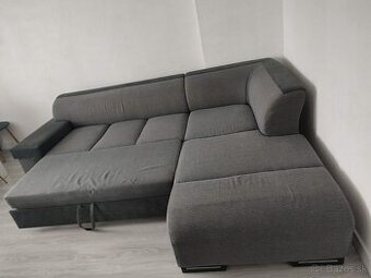 rozťahovací rohový gauč s úložným priestorom