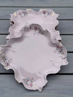 Karlovarský ružový porcelán -Chodov-taniere