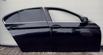 BMW 5, F10 práve predné & práve zadne dvere KOMPLETNE