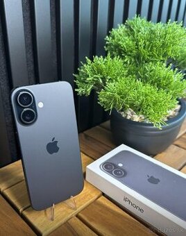 iPhone16