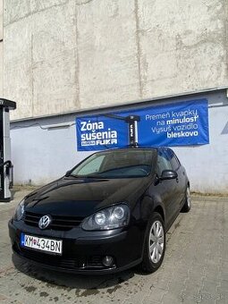 Volkswagen golf 5