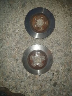 Predam predne brzdove kotuce 280mm