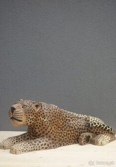 LEOPARD drevo dekorácia.