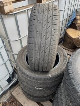 215/45 R17 letné Matador
