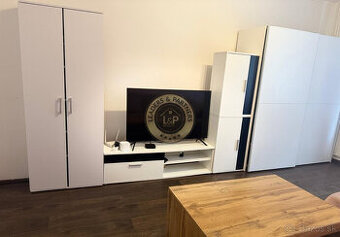 Na predaj 2iz. byt s pivnicou v Trnave na Špačinskej ulici