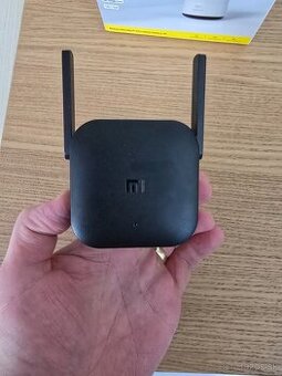 Predám Xiaomi Mi Wifi Range Extender Pro
