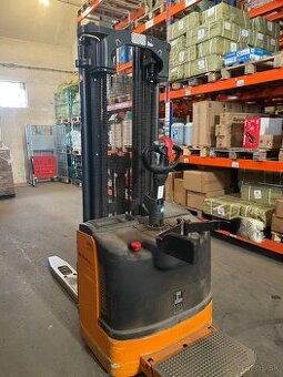 Ručne vedený vysokozdvižný vozík-VZV Still egv-s14