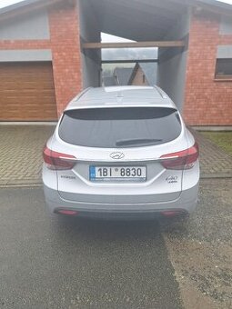 Prodám Hyundai i40 PREMIUM MAX výbava luxury 104KW