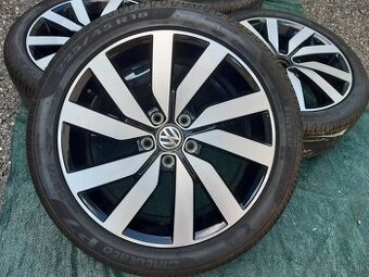 Nepoužit letní kola Volkswagen Touran R18
