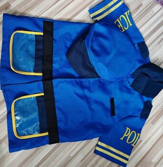 Chlapčenská uniforma a čiapka