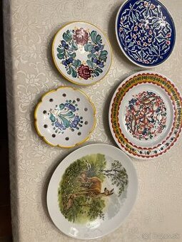 Ozdobné taniere.