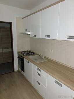 Prenájom bytu 3+1 - 1