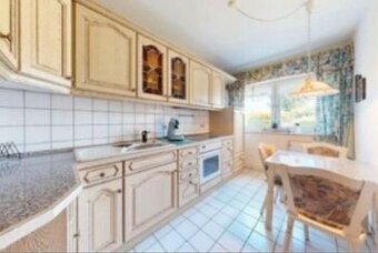 Venkovská kuchyně z masivu se spotřebiči,6392