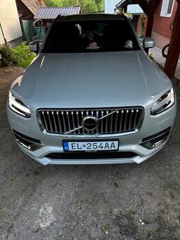 Volvo XC90 T8 AWD RECHARGE
