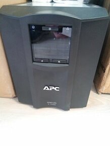 APC smart UPS c 1500 - 1