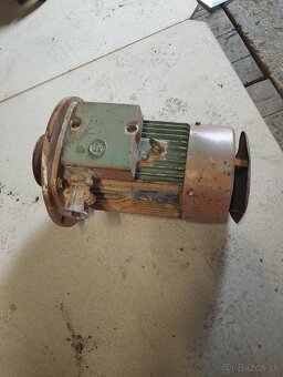 Predám motor