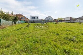 HALO reality - Predaj, pozemok pre rodinný dom 556 m2 Stupav