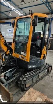 Prenajmem minibager hyundai 25z 2,7t