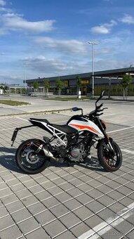 KTM Duke 390