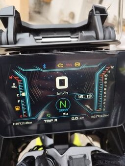 QJ Motor SVT 650 X A2 35kw v zabehu 460 km
