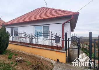 Rezervované - Na predaj 4-izbový rodinný dom v obci Gbelce