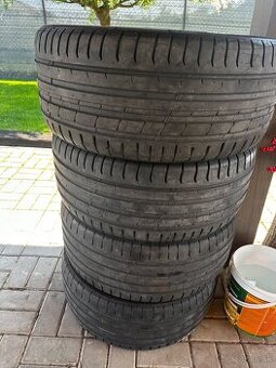 235/40 R19 letné pneumatiky Nokian