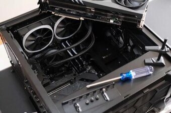 Stavane PC na mieru