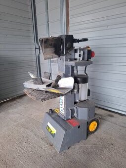 Predám štiepač dreva Woodstar lv 80