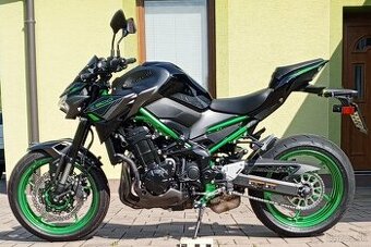 KAWASAKI Z900