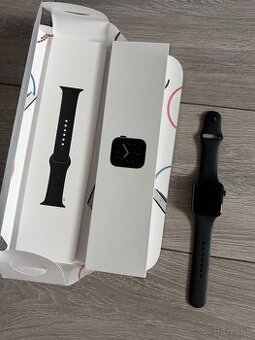 Apple Watch SE 44mm, 1.gen
