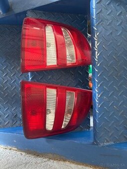 Predam zadné svetla na škodu Fabiu I kombi