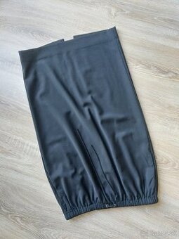 COS tenká vlnená sukňa XS-S