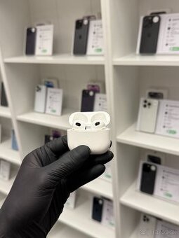 ZÁRUKA 2 ROKY /  Apple AirPods 3. generácie