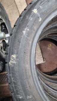 Predam zimne gumy 165/65 R15