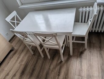 Jedálenský stôl súprava