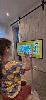 SMART MONITOR na stojane – 21,5" • Android 12 • Dotykový di