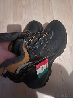 Zimná obuv pracovná