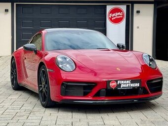 Porsche 911 Carrera 4 GTS