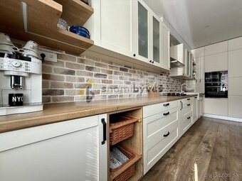 Tehlový 4 i mezonet, Palackého, Staré mesto