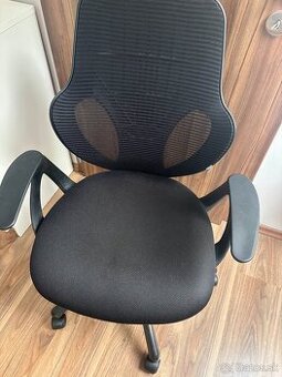 Kancelárska stolička